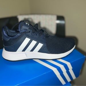 Adidas original US 4 never worn shoes